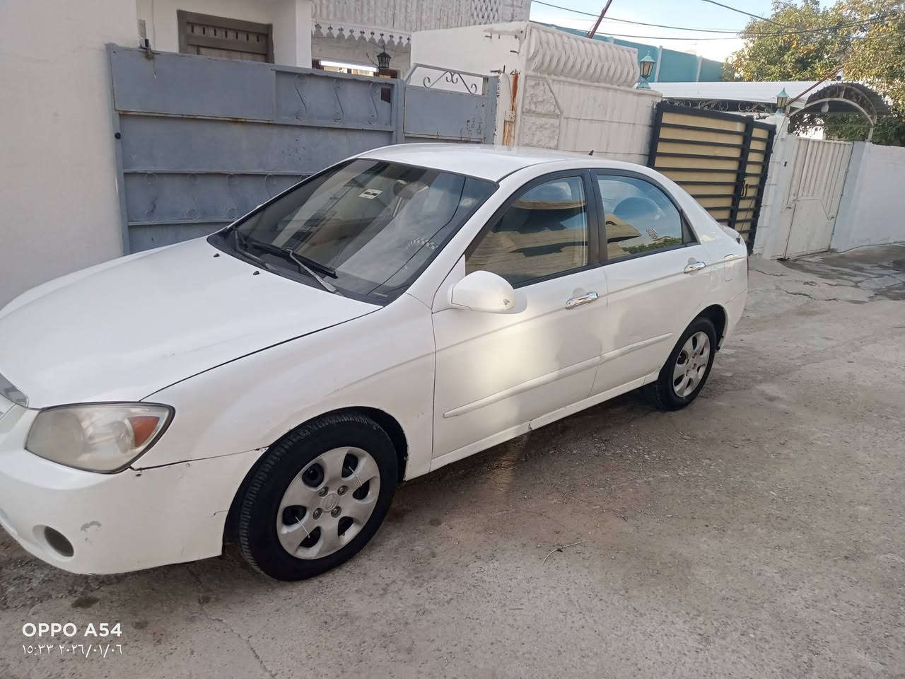 السلام عليكم 
كيا سبكترا موديل 2005 نضيف 
كامره حساسات كهربائيات كله شغاله 
السعر 67 وبيه مجال 
***********
