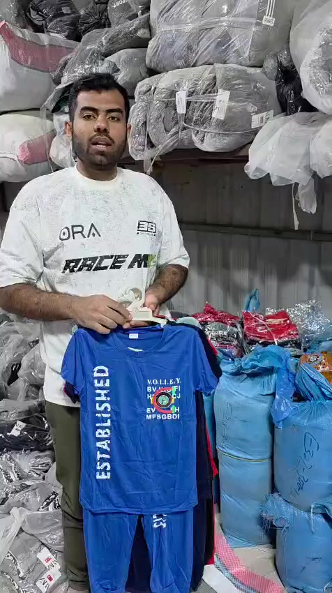 توفر الأن جدبد التراك ب28 الدرزن 
البجايم الكتان ب30 الدرزن رجالي 
البدي ب24 الدرزن
يوفر توصيل جميع أنحاء البلاد


**إذا كنت صاحب هذا الإعلان وتريد حذفه لأي سبب، رجاءا أرسل رسالة إلى الدعم الفني**