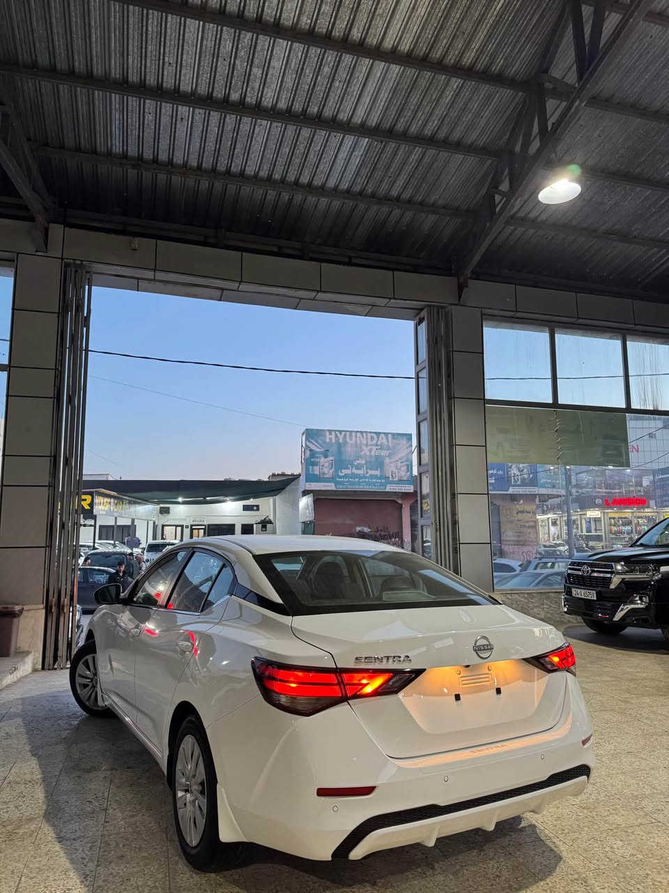 نيسان سنترا موديل 2024 S 
سياره بيدون دعم بجم كبس فقط البابين امشخطه

ماشيه 18 mil سياره جديده ره قم تلفون واتساب 
(***********)📞 زاخو, دهوك
