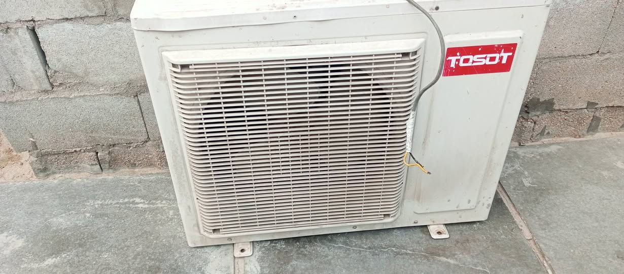 قطعه خارجيه توسوت كلش نضيفه
ماداخله تصليح طن اونص شبجه سراوين
شرط الفحص t3 للبيع قفل ب175 
للستفسار واتساب***********
