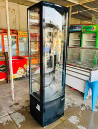 عارضه كيك للبيع تركي الآصلي 🇹🇷مستعمل اخو جديد نضافه 💯 الشراي يتصل ٠٧٧٠...