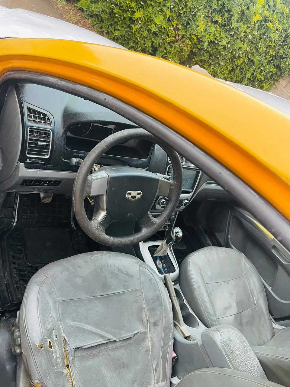 السلام عليكم سياره أم كراند موديل 14مااندل راعيه اتكفل سرقه وعشائر مكينه وكير مكفولات تخم تاير صدر أمامي وخلفي حداديه جديده كشنات جلد شاشه اندرويد كشرها كبال عينك كهربائيات كله شغاله سنويه عظم عاج السعر 18مكاني ناصريه مركز***********
