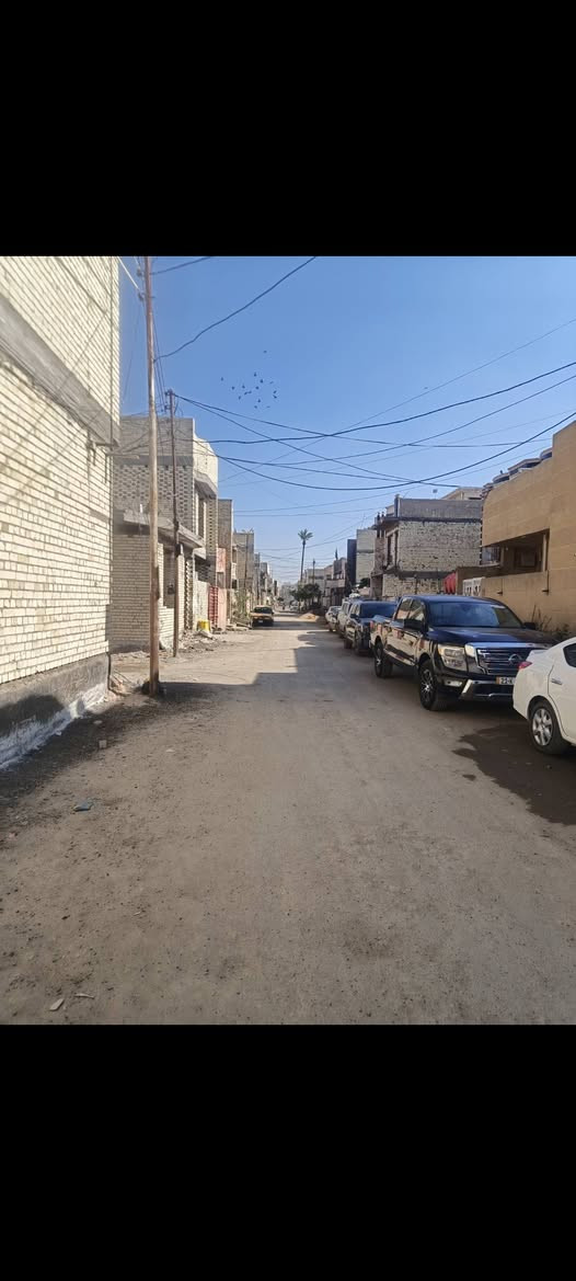 البيت للايجار نزال زين العابدين 
***********
المساحة ٧٢
