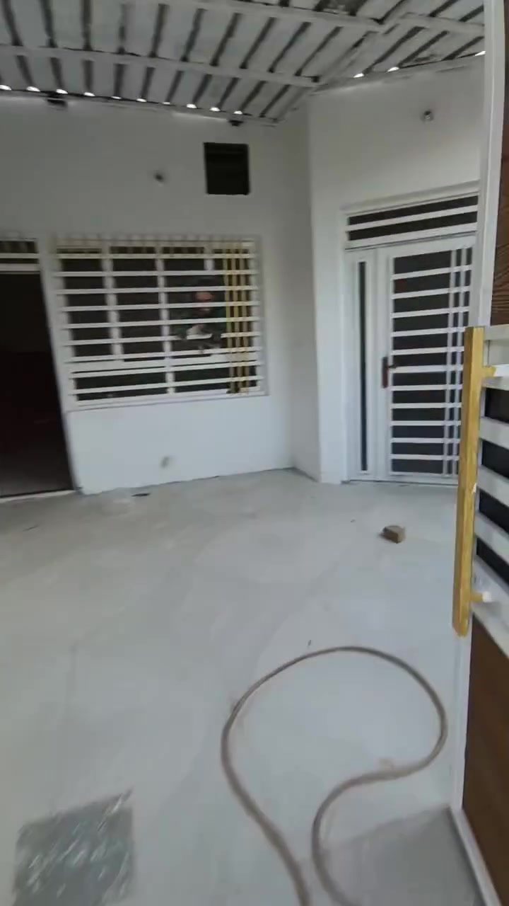 بيت للبيع
المساحه ١٥٠ 
يتكون من
 غرف ٣
مطبخ 
وصاله 
واستقبال
وطارمه 
خدمات ماء كهرباء مجاري باقي بس تبليط 
العنوان ميسان دور النفط الدوانم  
الطابو سند ٢٥ زراعي 
الاتصال ***********
