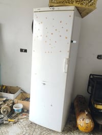 عارضه للبيع نضيفه شرط الفحص تبريد فول على الفيس موجود وهاذه رقمي 07731...