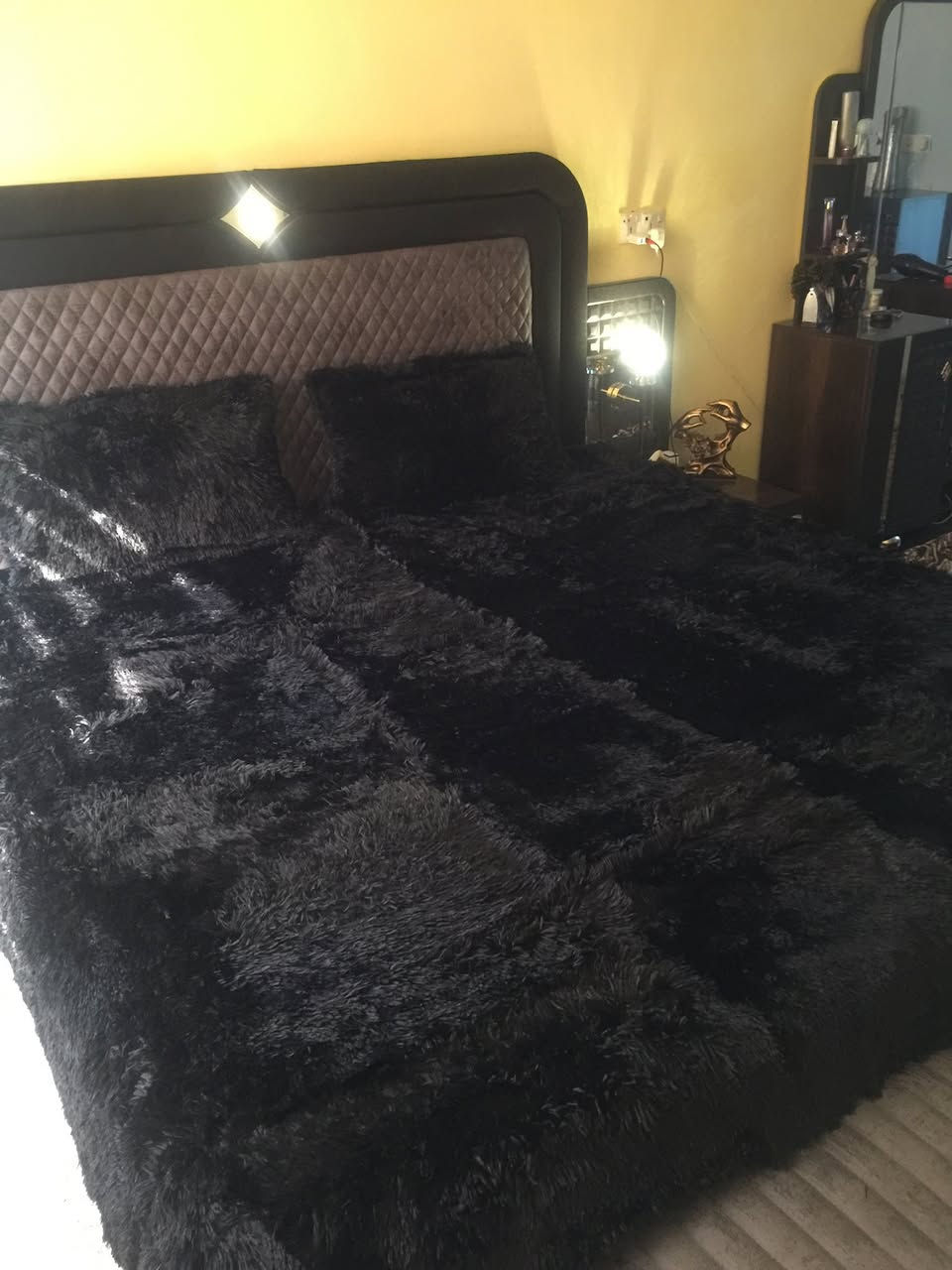 غرفة نوم للبيع استعمال قليل اخذتها من فكتوريا ب2500اريدها ب1250 سبب البيع انتقال الى مكان اصغر


**إذا كنت صاحب هذا الإعلان وتريد حذفه لأي سبب، رجاءا أرسل رسالة إلى الدعم الفني**