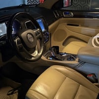 كراند شيروكي لمتد • ٢٠١٨ • مراوس بچارجر