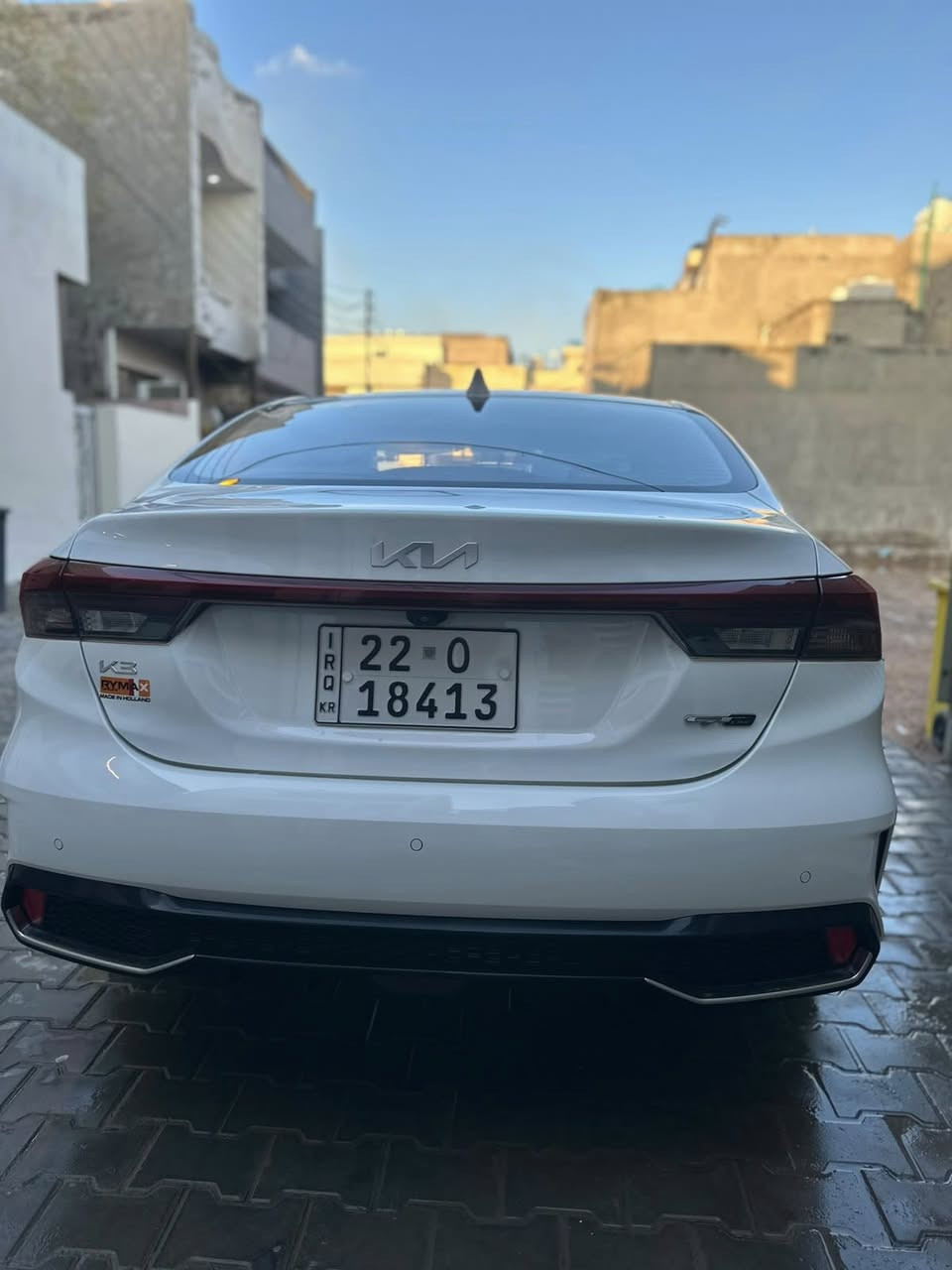 للبيع مديل 24كفاله عامه السياره ماشيه 8000الف  بعدهي بوضع شركه رقم اربيل السعر 145وبيه مجال حك جيه  مكاني دوره اتصال ***********
