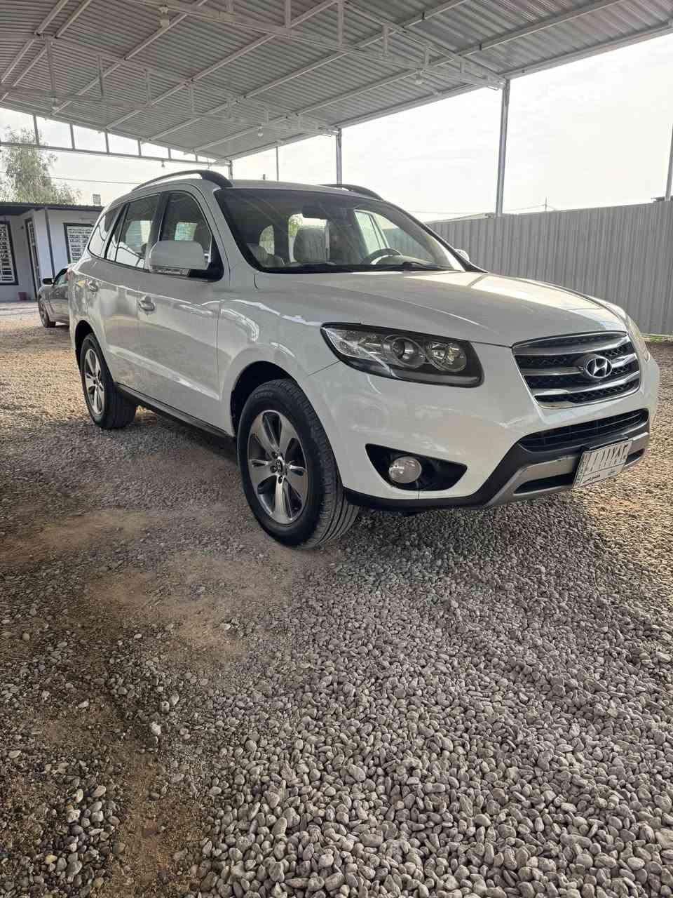 يالله 
سنتافيا موديل ٢٠١٢ فول واحد ع واحد 
سنويه ٢٧  وقم بابل مكينه سته سلندر 
كفاله ماعدى كارت جاملغ امامي سوناره بالمنشور 
معروضه ١٦٦ وبيه مجال قليل 
السياره باسمي ***********
مكانه بابل
