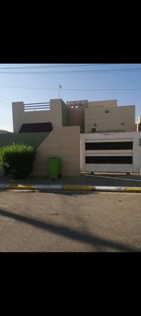 مجمع الجوهرة • ٢٧٣م • ركن ع شارعين