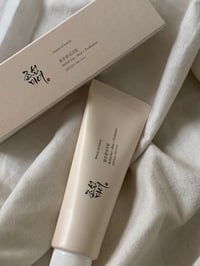 واقي كوري • خفيف عالبشرة • أصلي