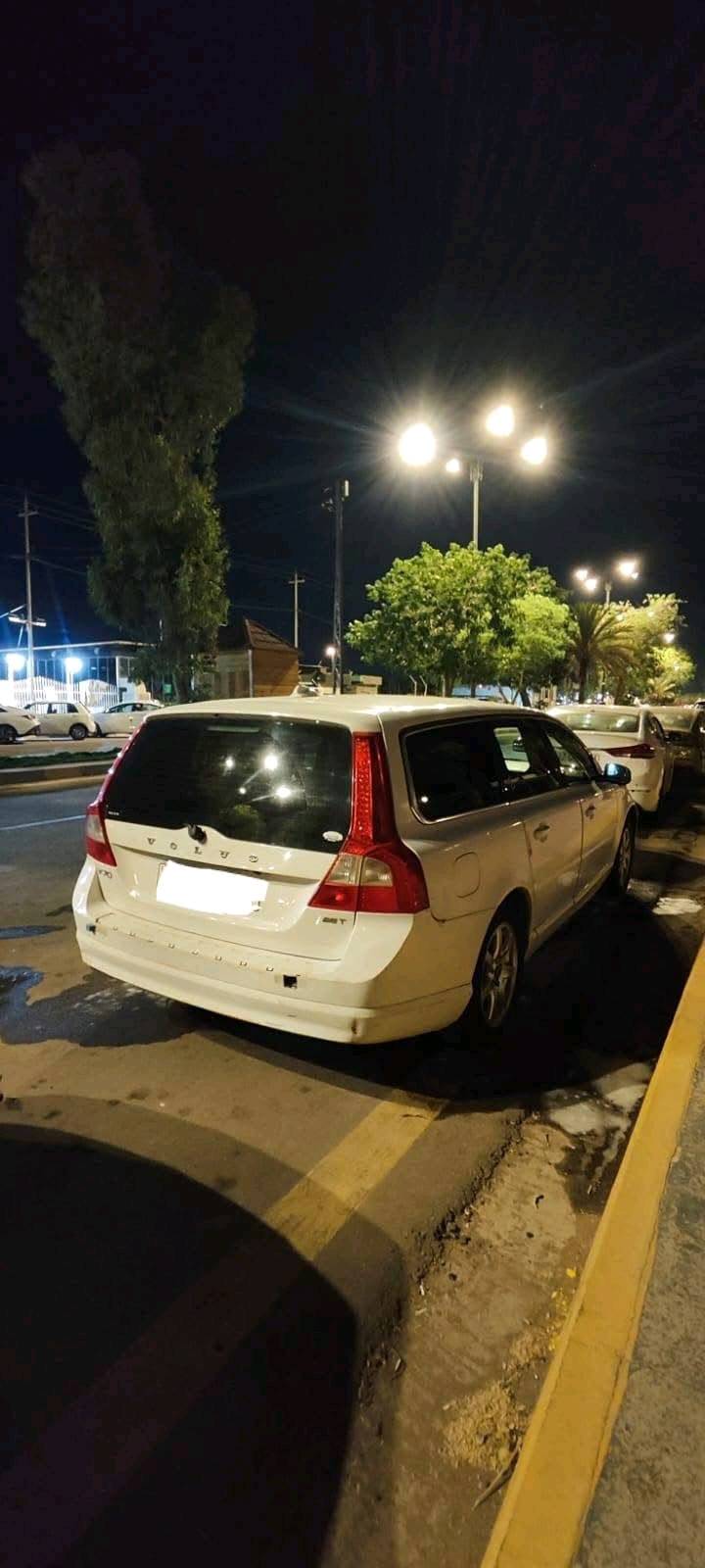 فالفو V70
موديل 2008
كير ومكينة كامري
مصبوغة عام جانت تكسي
رقم كربلاء انكليزي سنوية بأسمي 2030
جاهزة محرك وكير وتبريد وحدادية
النجف 60 وبيها مجال
*********** موجود واتساب او اتصال
