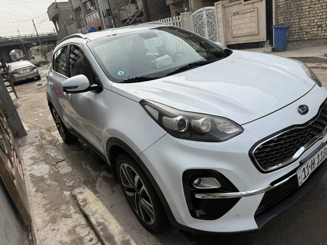كيا سبورتج 20

خليجي كفاله من الصبغ بيها 3 مكانات بارد علا كد اصبع 

كير مكينه كفاله بصمه تشغيل عن بعد اشاير مري داخل عسلي 3 انضمه قياده حساسات امام خلفي جانبي شاشه جبيره ماشيه 66 الف  تخم تاير جديد  مكان الدوره السعر 198 بيها مجال قليل    ***********
