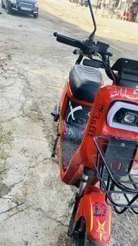 ار 8 • نضيف • اشارة ورا ماتشتغل