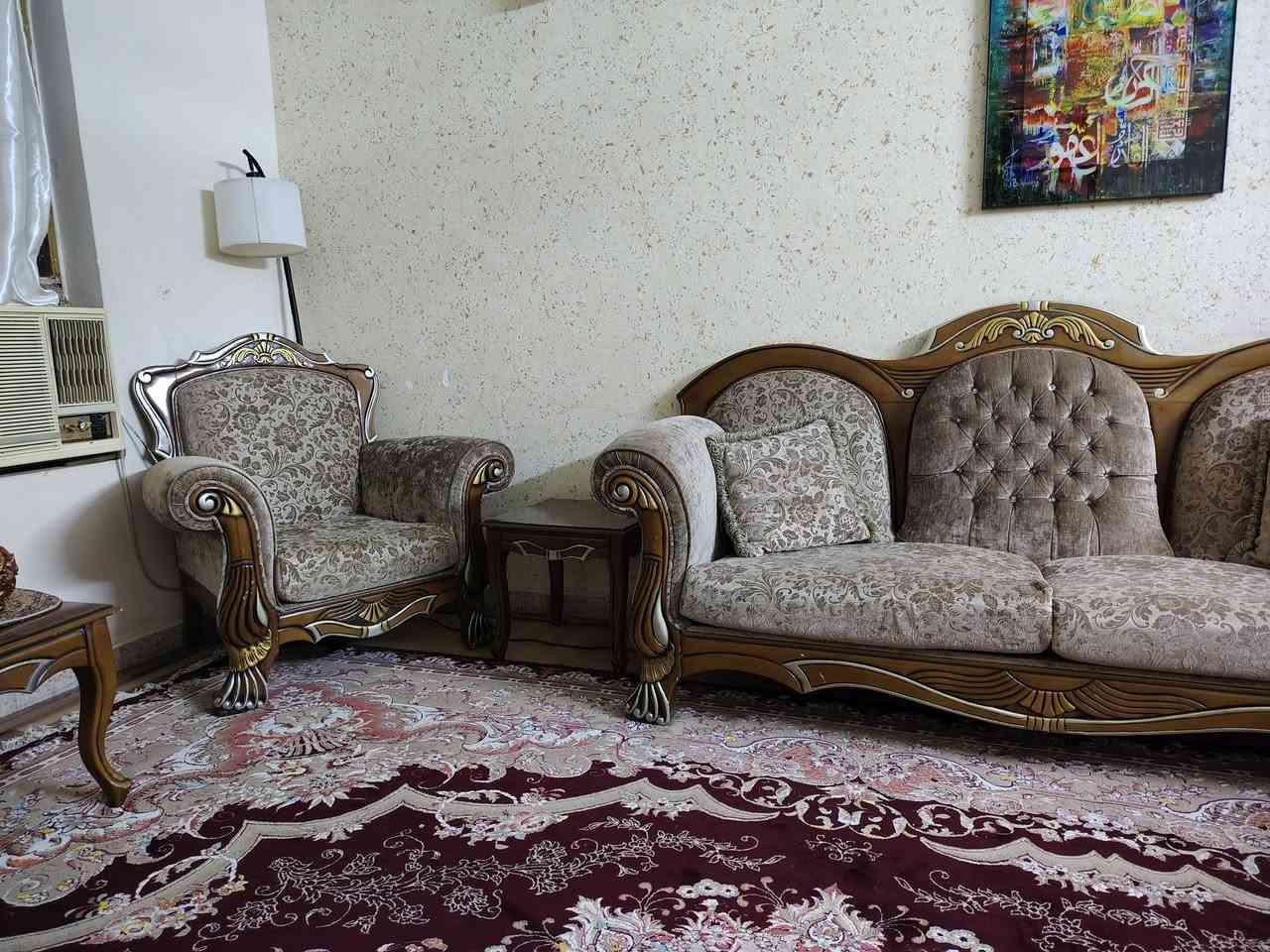 تخم تركي باب اول نظيف جدا 4 مقاعد 2 قنفات
مع بوفيه معرض
السعر مليون
النجف حي العداله
للاستفسار
***********
