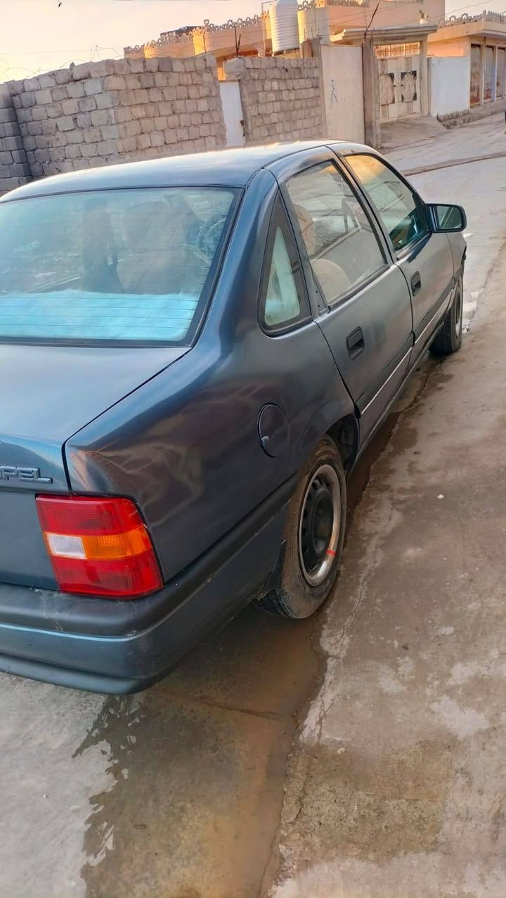 سلام عليكم فكتره للبيع موديل 89 حجم 16 صبغ جماليه بدون ضربات ولا معجون بدون اخياس مصلح دواير فقط شرط التحويل والوكاله محرك وكير شرط والباقي شوف العين السعر 32 وبيها مجال ***********
