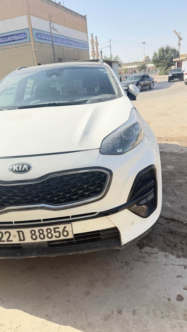 سلام عليكم سبورتج 2022
بيها قطعتين حادث سطحي كلش 
السياره فول للاخير 1/1 
سعرها 200 بيها مجال 

***********
مكاني نجف النجف, العراق
