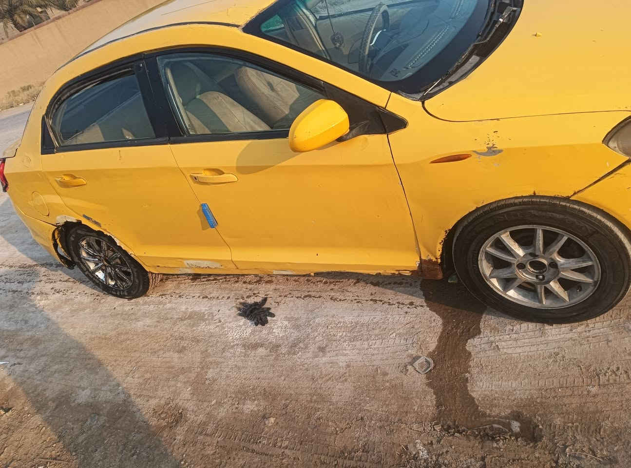 السلام عليكم شيري فلاوين موديل 2013 للبيع عدي عنوان المالك بس ماوصله أبيعك مكاتبه اتعهدلك سرقه وعشائر السياره شغاله وجاهزه اترايك اللبصره حداديه جديده كير جديد مكينه بيه خيط تبخير تخم تاير جديد باتري جديد مسجل جديد بلاتوث اواكس دواخله جديده الكشر كدام عينك عنوان السياره الحله بابل
السعر 12 ورقه استفسار ***********
