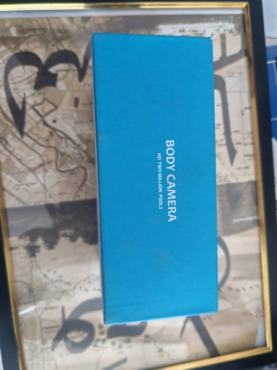 مميزاتهة
ربط بلوتوث وايفاي تصوير4K
تسجيل صوت 
عزل المايكروفون جيد جدا 
منفذ رام 
مقاومة ماء 💦
مقاومة غبار 
مقاومة حرارة  
مقاومة للصدمات


**إذا كنت صاحب هذا الإعلان وتريد حذفه لأي سبب، رجاءا أرسل رسالة إلى الدعم الفني**