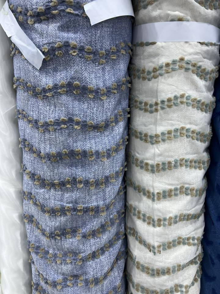 مجمع بيت فاخر ✅
وصل قماش برده 
بوهيمي سعر المتر 
6000الف
قماش برده ساده 
سعر المتر 
6000الف 
العنوان الزبيدية حي العسكري مجمع بيت فاخر


**إذا كنت صاحب هذا الإعلان وتريد حذفه لأي سبب، رجاءا أرسل رسالة إلى الدعم الفني**