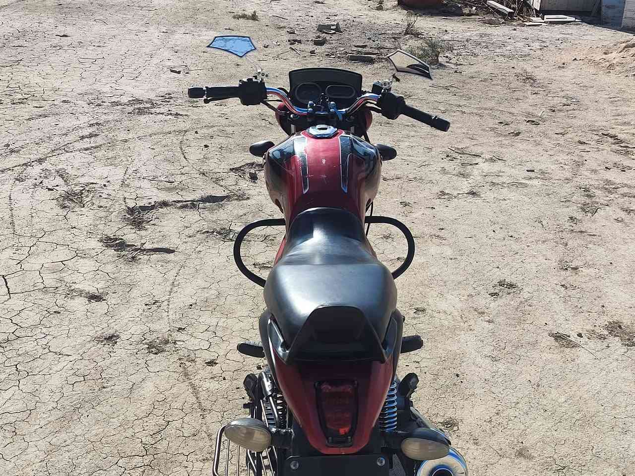 بوكسر  V هندي  موديل 2018 اوراق اصولي دراجه شوفة عينك كلش نضيفه ماشيه 48 ألف
مكاني الديوانيه ناحية نفر
اتصل وبيك خير وتدلل ***********
