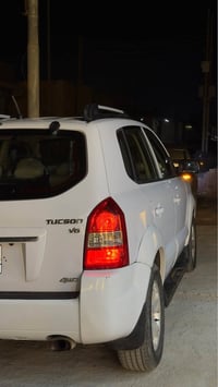 توسان • ٢٠٠٩ • ٦ سلندر