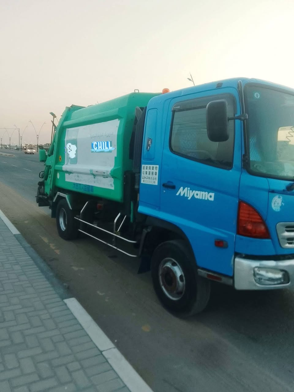 سلام عليكم هينو كابسه البيع رقم بصره نكليزي مكينه 80 سياره حيل جديده عوزه بس تبريد رقم ستفسار ***********
