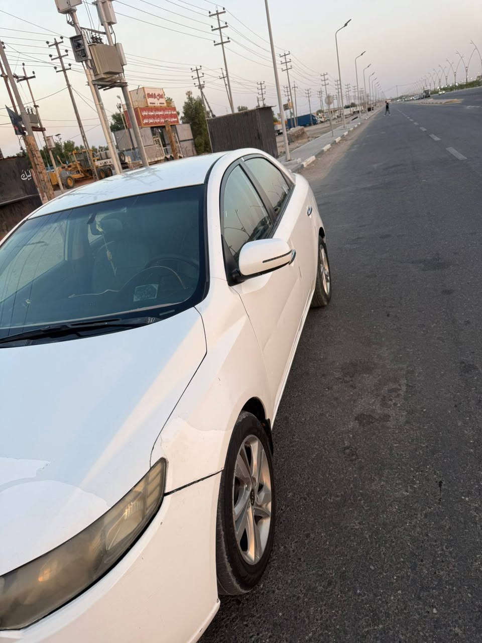 سلام عليكم كيا سيراتو موديل 2013
مكينه وكير كفاله مكلف للنشر +964 782 209 9984 البصرة, العراق
