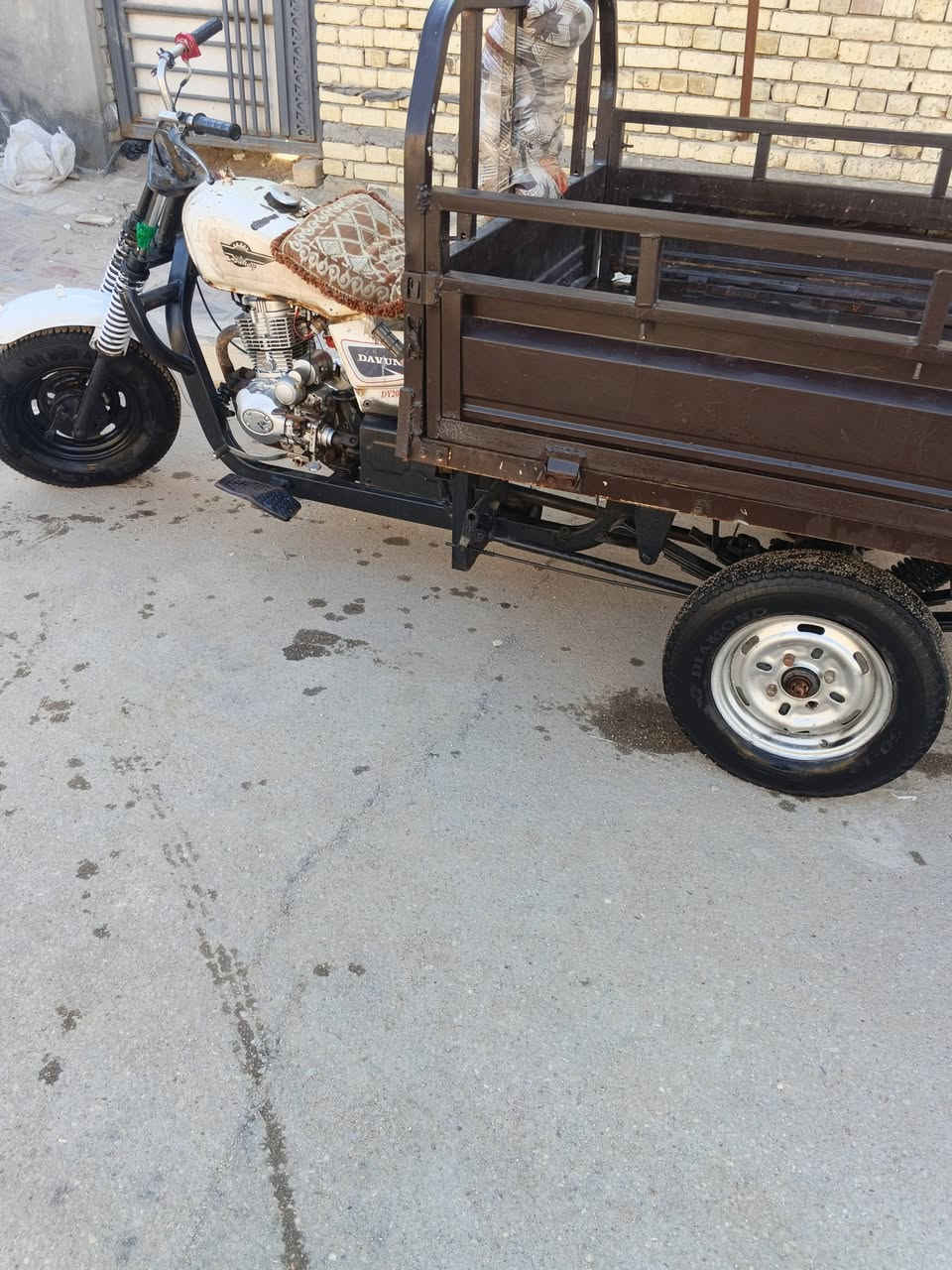 السلام عليكم ستوته كلك نضيفه كلش مكفول من سرقه وكفله عشاير  محرك خير من الله بدي نضيف مكاني ناصريه مركز رقم ***********
