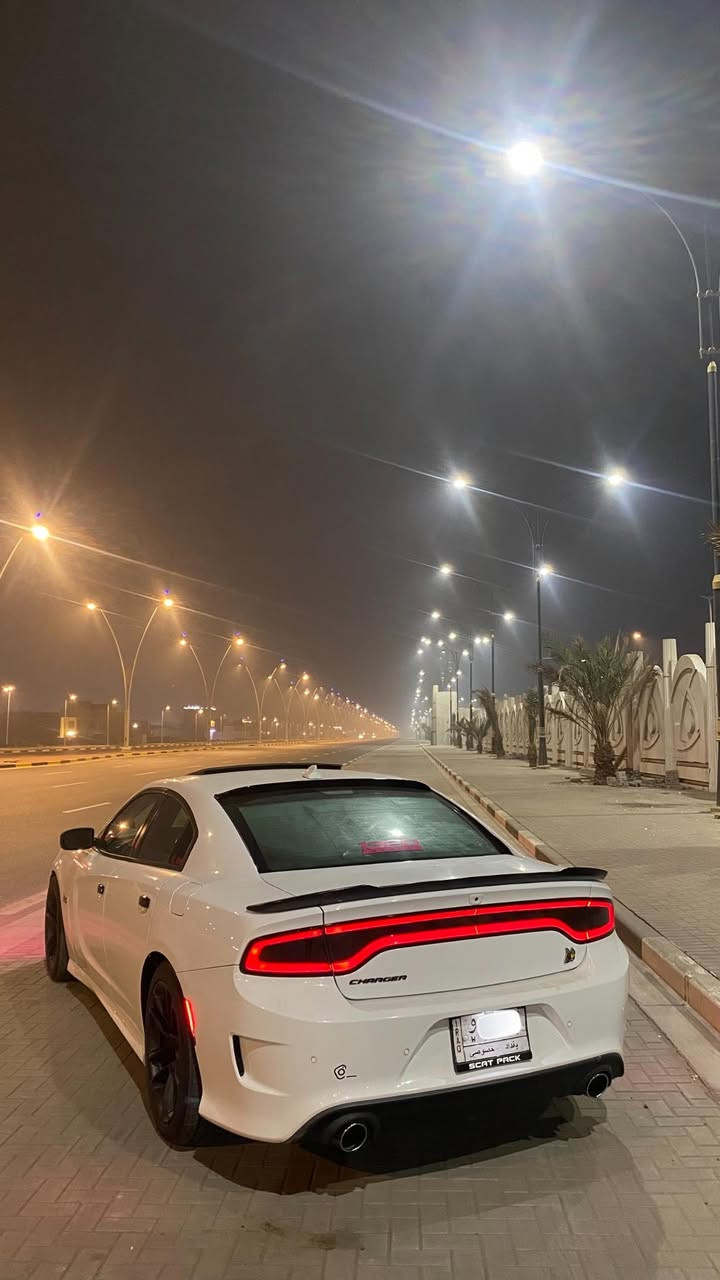 ⁨ دودج جـارجر ( Scat Pack ) 🐝🖤
الموديل: [ 2020 ]

المحرك: [ V8 / 6.4 ] 🚀

الگير: [ أوتوماتيك ]

الممشى: [ 60 الف ميل ]

الون : [ ابيض] 🤍

الحالة: [ السيـارة حـادثهـا سطحي ربع بنيـد فقط بدون دواخل ]

[ الـــــمـــواصــفـــــات ]

- رادار أمامي + جانبي

- فتحة سقف 

- تشغيل عن بعد + بصمة تشغيل 

- شاشة كبيرة 

- كار بلي + كاميرا 

- سستم سماعات harman/kardon

- مقاعد + الكنتارا ( جوزي ) 

- مقاعد كهربائية 

- مقاعد تدفئة + تبريد 

- مقاعد خزن 

- نظام Super Track Pack 

- نظام نقطة عمياء 

- ⁠حساسات جانبية + خلفية 

- فجوج بريمبـو 6 بستم أمامي و 4 بستم خلفي 

- السيـارة فوووول مواصفـات للأخيـر 

الموقع: [ البصره - حي الجزائر ] 📍

للتواصل واتس اب او اتصال : [ *********** ]
