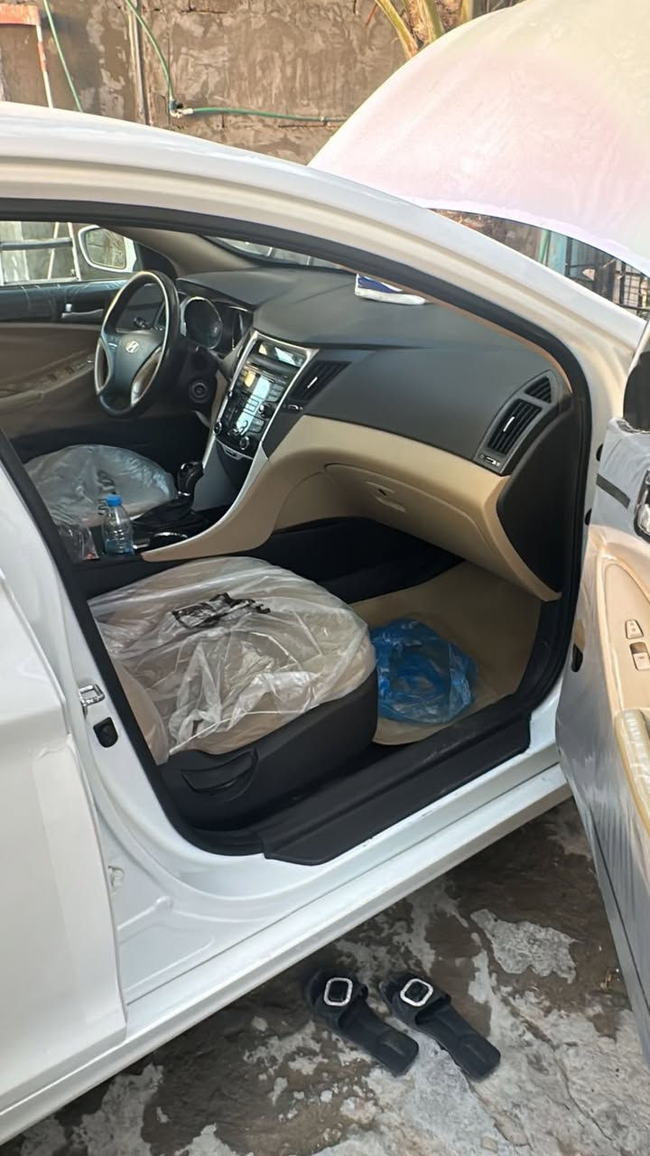 السلام عليكم سوناتا مديل 13 فول مواصفات عده الفتحه ماشيه 80 الف فقط
مكينه ما مفتوحه بلاد وكفاله كير ما مفتوح ولا مبدل بلاد وكفاله حداده كفاله تبريد ثلج تدفئه داخل عسلي السياره جديده علا وضع الشركه مال جناي مو تلزيك مثل الي بلسوك سياره من اكول جديده جديده وتجي واتشوف بعينك رقم بغداد بسمي توني مسوي ادامه كامله فيت بم تخم بلكات تخم تاير باتري جديد 🆕 سياره متعوب عليها كلش سعر 113 بديها كفاله عامه عده صبغ شبر بلهلال الخلفي جهة السايق وخشم البنيد باقي كفاله برغي ما مفتوح بيها شرط  🔓 رقم *********** واتساب اتصال 
*********** اتصال فقط
