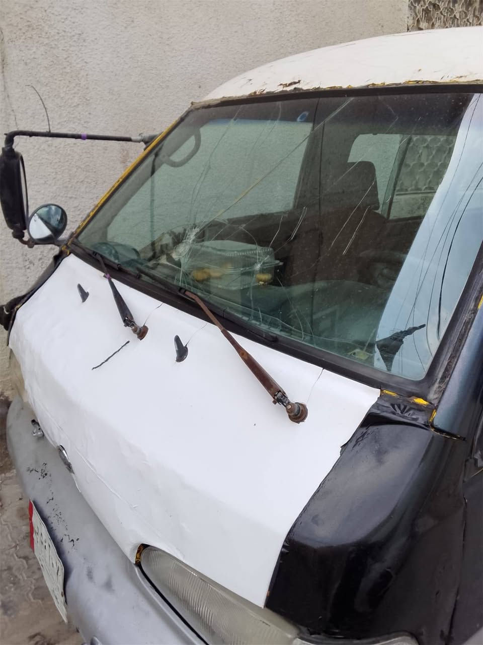 هونداي ١٩٩٨ مكينه وكير بريجو ٣٠٠٠ الرقم بغداد تخم تاير  ماندل راعيها نبيع كومه حديد السعر ٢٢ وبيها مجال العنوان كوفه للستفسار اكثر اتصل ***********
