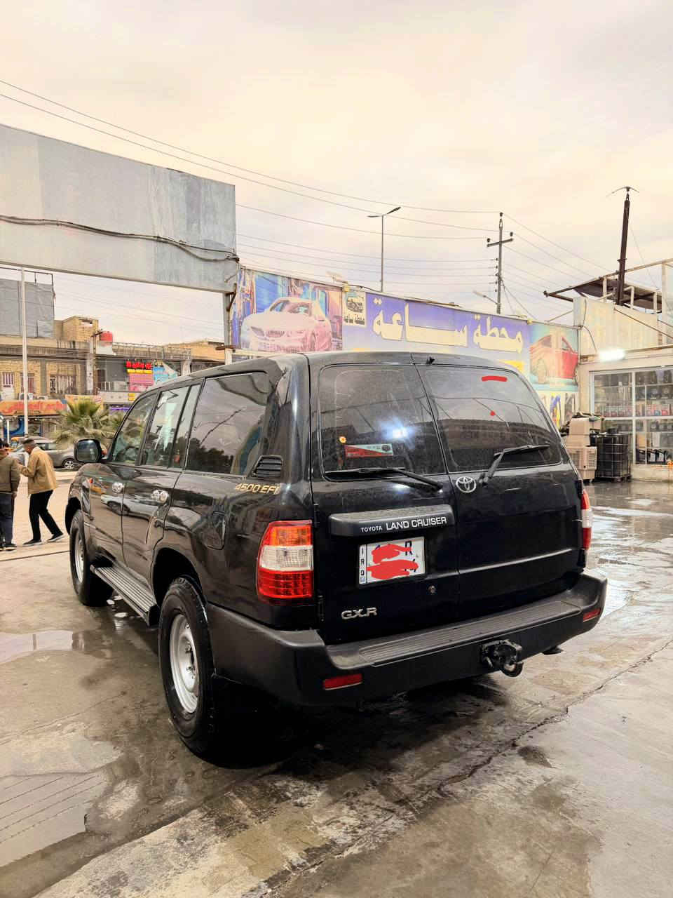 سلام عليكم لاندكروزر موديل 2001 سياره دخول جديد سياحيه كويت
سياره مكينه كير كله جديد 
مكينه6سلند 
تخم تاير
لوكير فوريل كله شغال 
كير عادي 
سياره لون اصل ابيض مغير اسود جماليه
كشاف بدعاميه مو وياها 
مكان ناصريه مركز 
سعر 75 رقم الهاتف للأتصال ول أستفسار ***********
