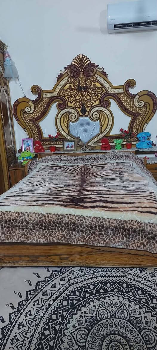 غرفة صاج 6بيبان ملحق.. نظافتها واضحة بالصور ،،مكاني ديالى اطراف شهربان للاستفسار خاص او واتساب ***********
