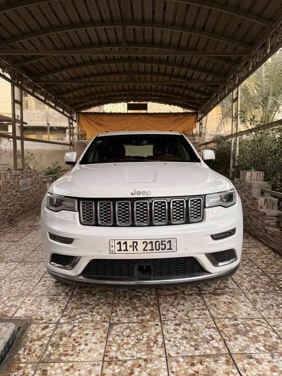 سلام عليكم
جيب سومت موديل 2021 اعلى فئه بالجيب خليجيه وكالة ليث العبيدي جكات تصعد تنزل رادارات كير محرك كله بلاد صدر حداديه كله جديد محرك 3600 ماشيه 41 الف و باقي مواصفاتات السومت معروفه
رقم بغداد بأسمي  
السعر 350  وبي مجال
مكانها بغداد   
متواجد بالفيس 
وللأستفسار  ***********
