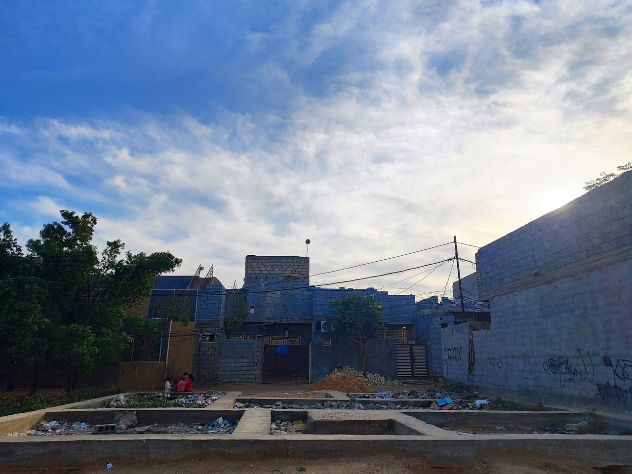 قطعه للبيع مستعجل قرب منطقه سيد اسماعيل حي الرباب 200متر مع بتلو
***********
