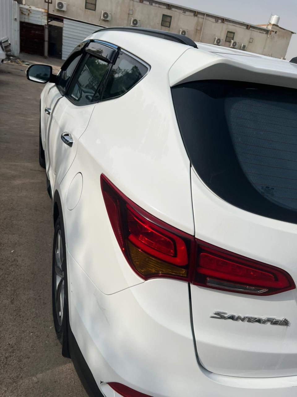 السلام عليكم
سنتافي 
2018 اصل 
وارد خليجي
رقم أربيل الجديد
سنويه جديده
باسم شركة
تريد تحويل تريد وكاله 
ماشيه 98
كفاااله عامه
مكينه 4 
كفاله كير محرك 
تبريد ثلج 
حداديه طوبه
مواصفات 
كرسي كهرباء
شفتات ستيرن
تحكمات ستيرن
تبريد خلفي 
7 راكب

مكانها البصرة ……

السعر 175 بيها مجال للشراي 

***********

( ملاحظة مكلف بالنشر رقم صاحبها موجود …. )
