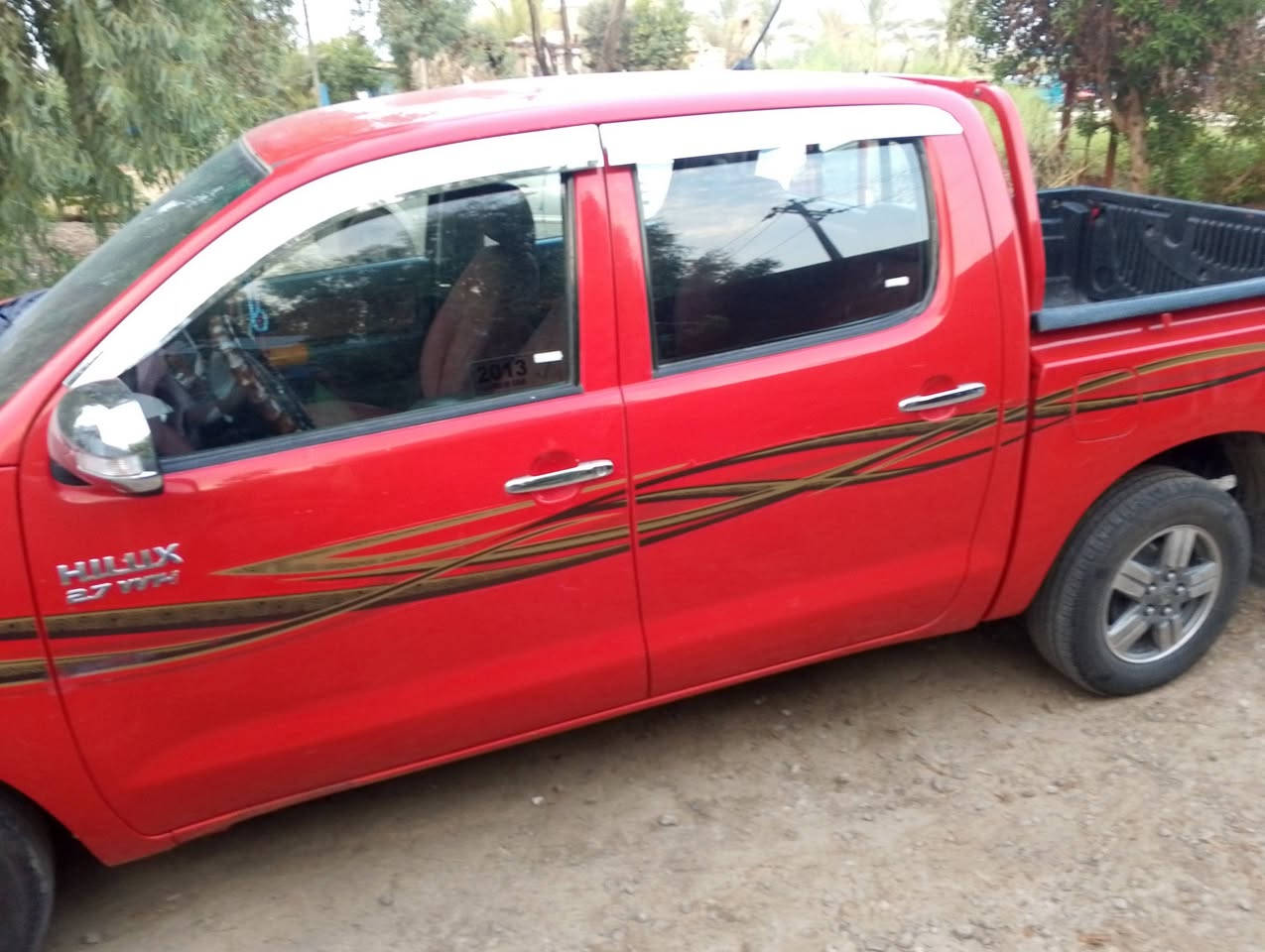 عندي تويوتا موديل 13 اللون الاحمر رقم ديالى كفاله عامه السياره اوتوماتيك رقم الهاتف ***********
