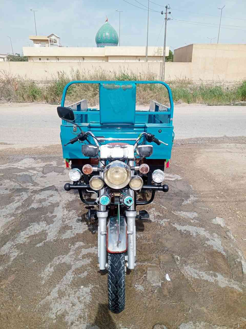 السلام عليكم..
ستوته للبيع موديل 2022 مكفوله كفاله عامه
شاصي ركبه مكينه اكسن دبلات كله مكفول 
كهربائيات كلهاا شغاله 
تخم تاير جوبلس جديد 
اوراق اصوليه بسمي 
مكان كربلاء.. السعر 1900 وبيهاا مجال بسيط جدااا 
للاتصال او واتساب ***********
