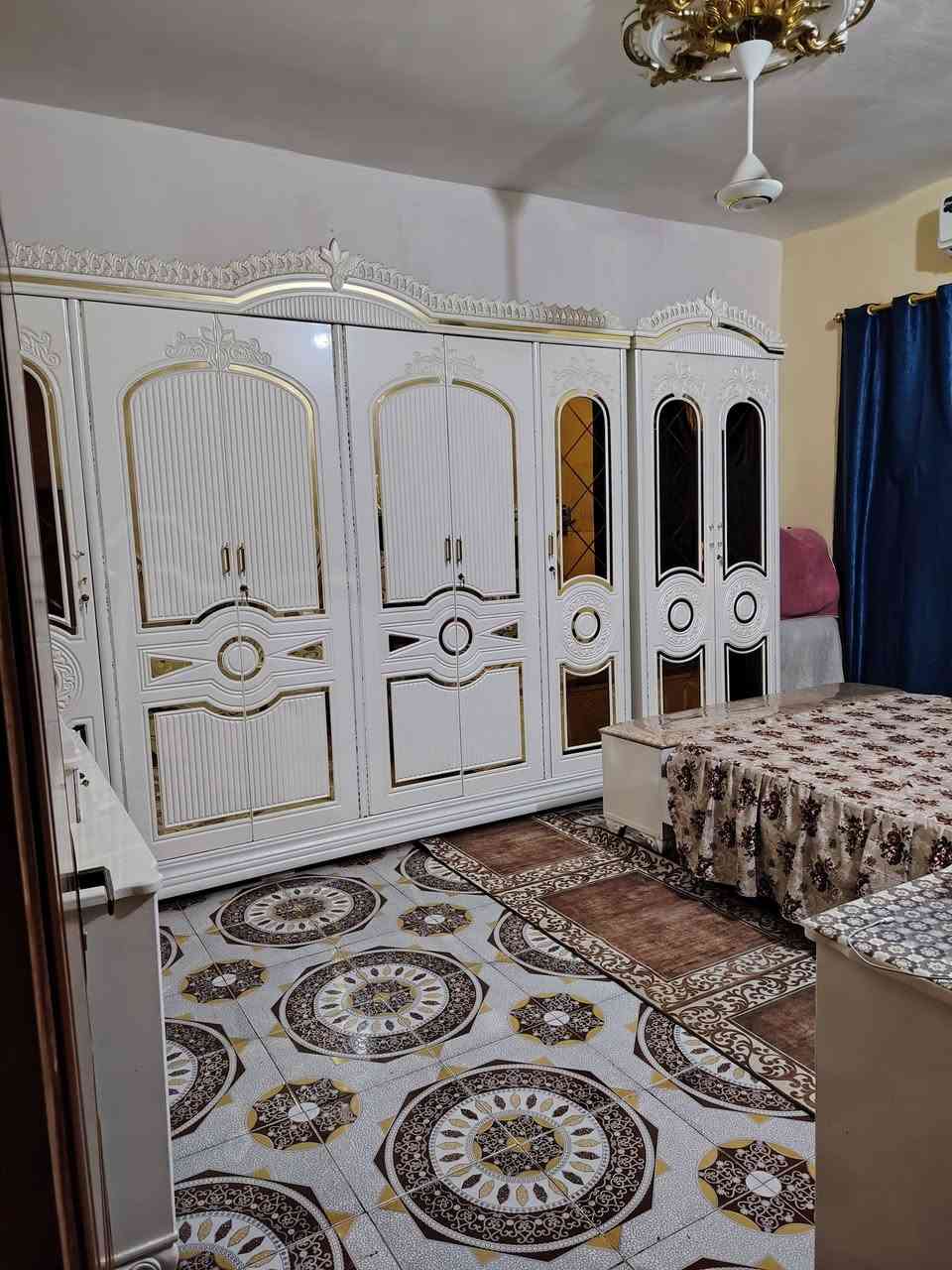 بيت للبيع طابو صرف 150م طابقين طارمة واستقبال ومطبخ وغرف نوم 3  وصالتين
الاسكان الصناعي السعر 105وبي مجال ***********  واتساب
