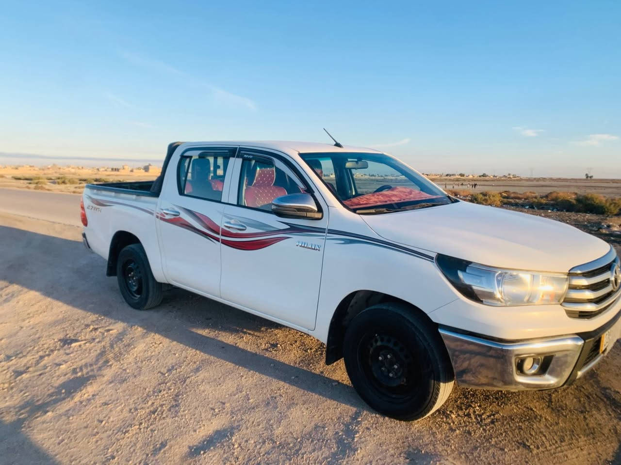 البيع هايلوكس مديل 2020رقم اربيل كير عادي رقم الجديد مكان بصره للسعر220وبيه مجال ***********
