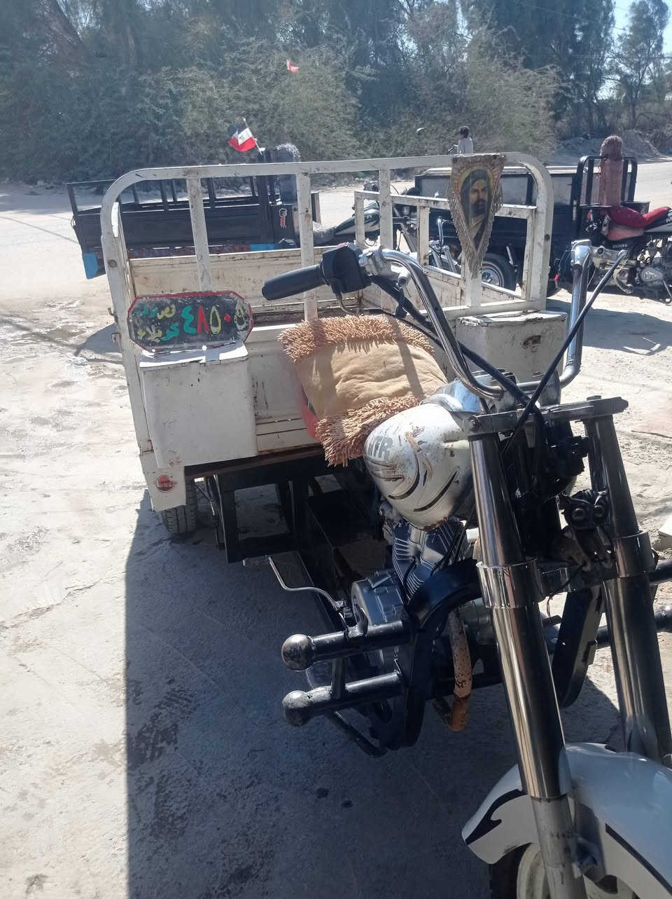 البيع رقم وسنوية سود بدون راعي الشراء يتصل على الرقم *********** 2009مكاني كوفه براكيه السعر 1250
