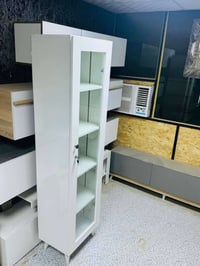 لوكر عطور • إضاءة ليد • ١٨٠×٤٥×٣٠سم