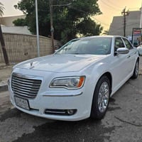 كرايسلر 300 • ٢٠١٢ • صبغ فقط