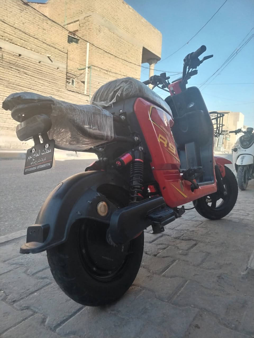 دراجه ار9 البيع سعر 225بدون بطاريات دراجة نصيفة وياهة اسويجين وبصمتين موديل 25 مكاتي كربلاء حي موضفين التواصل على رقم الهاتف ***********
