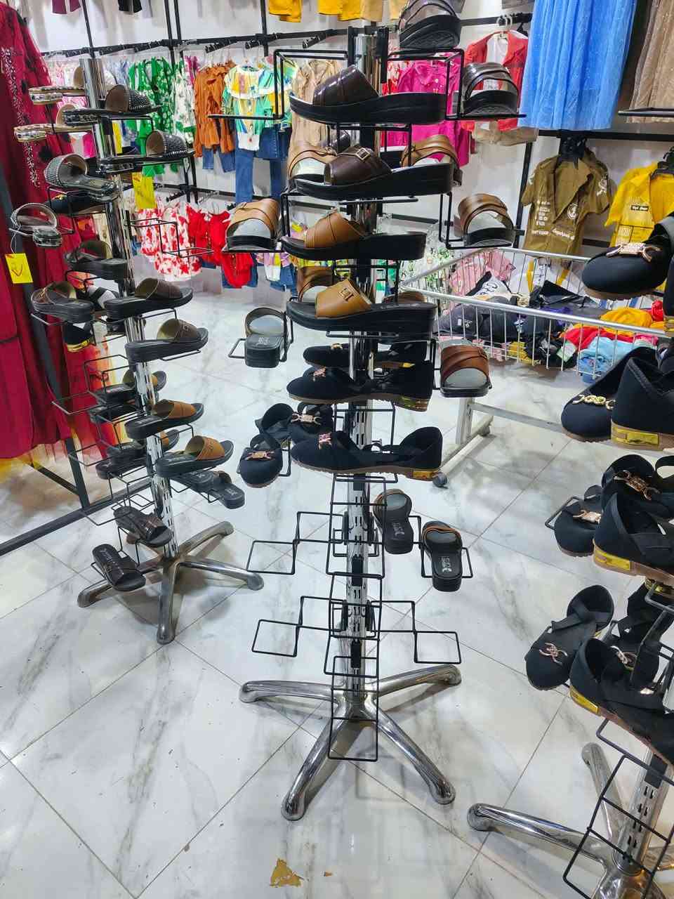 ستاندی پێڵاو    بۆ فرۆشتن. گەیاندن بەردەستە بۆ هەموو پارێزگاکانی عیراق


**إذا كنت صاحب هذا الإعلان وتريد حذفه لأي سبب، رجاءا أرسل رسالة إلى الدعم الفني**