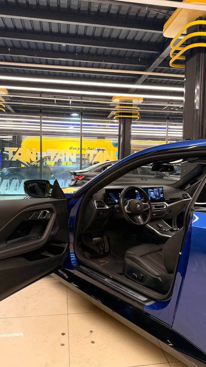 بي ام دبليو 230i موديل 2024
جديدة كلش ماشية 14 الف ميل فقط 
السيارة ام بكج بلادي
رقم اربيل الدولي تحويل وكالة حاضر 
⭕️ سقف سلايد
⭕️ لون مميز 🔵
⭕️ داخل كاربون فايبر الجديد 
⭕️ دشبول جديد
⭕️ داخل اسود
⭕️ دفع خلفي السيارة
⭕️ ثلاث انظمة سرعة  
⭕️ صفر مسج 

🔰 وارد امريكي قطعة واحدة صبغ ( نص البنيد فقط )

العنوان : بغداد   
☎️ رقم صاحب السيارة : ***********
