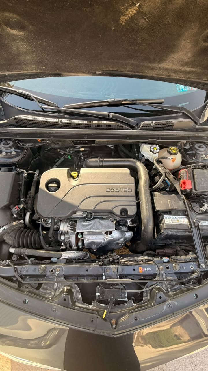 ماليبو 2023 رقم بغداد باسمي 
مواصفات LT1 
تحديد مسار 
رادار امامي داتا شو 
رادار خلفي
سايد بريك كهربائي 
شاشة كار بلي + اندرويد اوتو

حادثها دعامية نازلة بيه كلير من امريكا فقط بدون دواخل موضح بالصور 
رقم بغداد 
السعر 128 وبيها مجال بسيط
عنوان بغداد جادرية او خضراء
واتس او اتصال

***********
Ahmed A Salih صاحب السياره 
اني مكلف بالنشر
