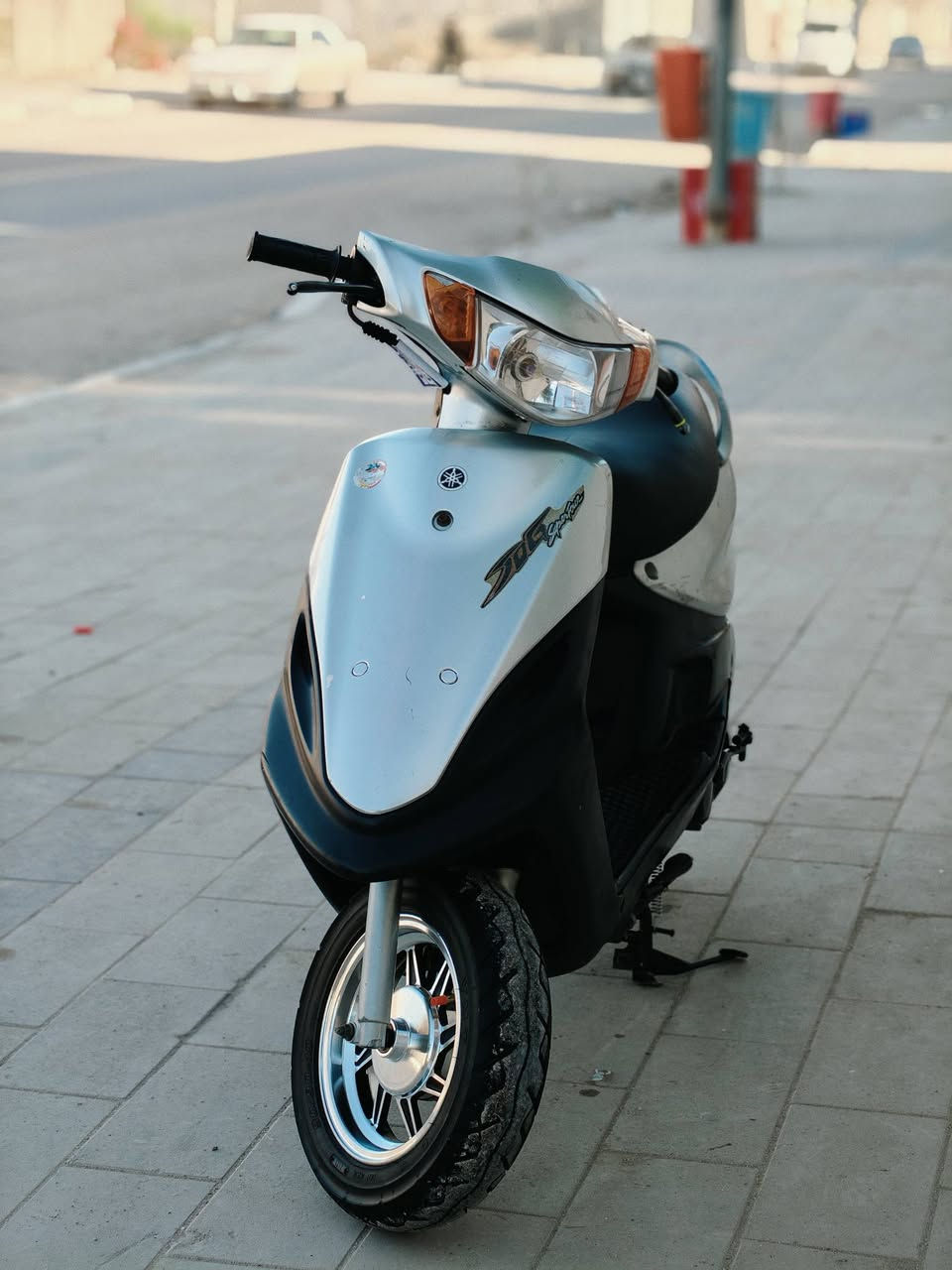 سلام عليكم دراجه للبيع ماكس قجمه توه طالعه من الحاويه ويل رياضي كزوز رياضي دراجه نضيفه كلش مكان قرنه بني منصور***********
