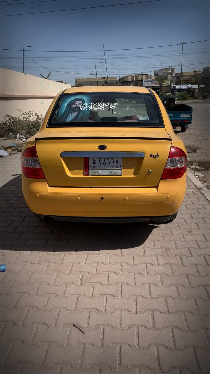 طيبه. ٢٠١٧ بيه بارد بل باب الخلفي على كد شبر  فقط 
نقصه بس تايرات.كلشي شغال  مناقصه شي ابد    بسمي تحويل ثاني يوم

***********وهاذه رقمي العنوان بغداد. الغزاليه
